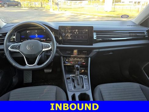 Used 2025 Volkswagen Jetta S image 8