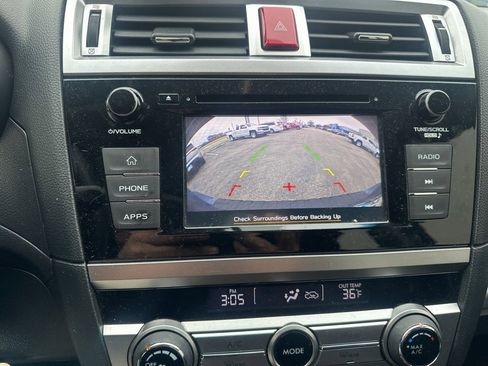 Used 2019 Subaru Outback 2.5i image 12