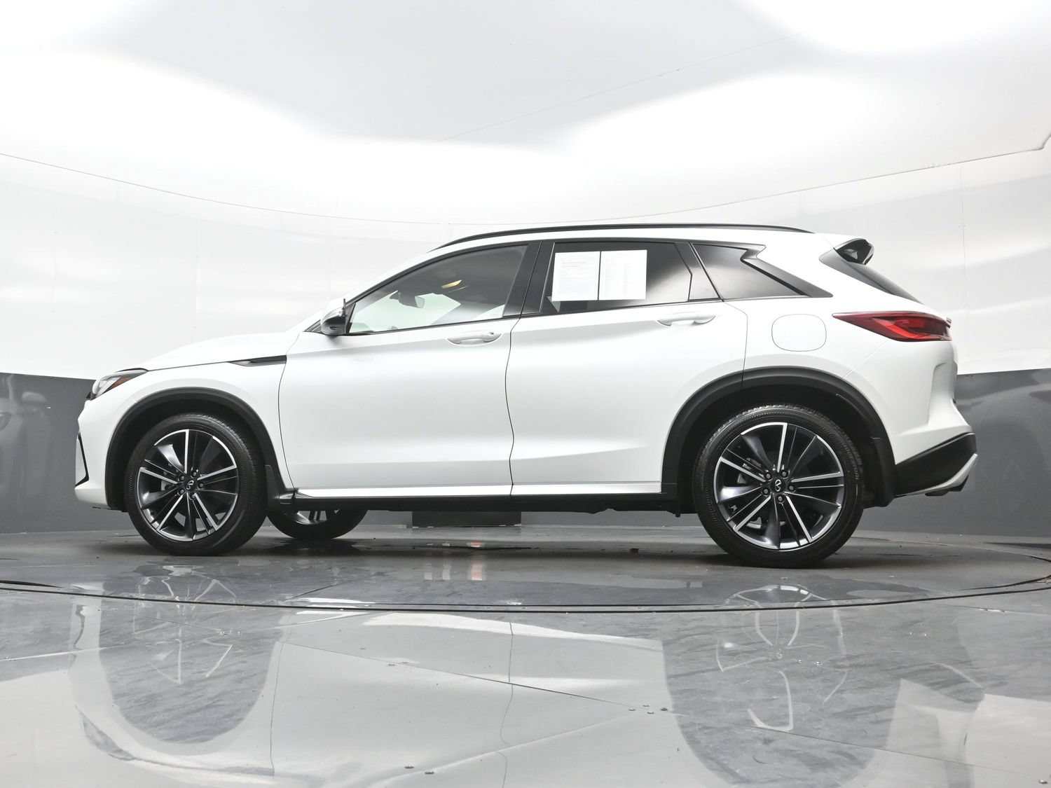 Used 2023 INFINITI QX50 Sport AWD/4WD image 30