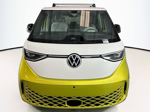 Used 2025 Volkswagen ID. Buzz 1st Edition image 2