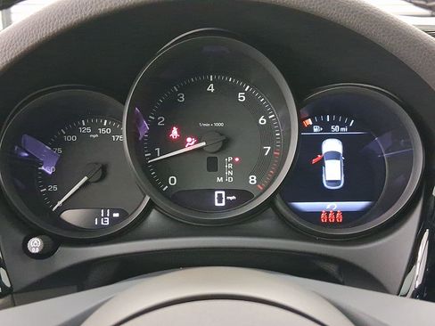 Used 2026 Porsche Macan image 19