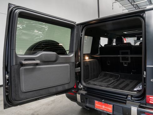 Used 2026 Mercedes-Benz G 63 AMG 4MATIC image 39
