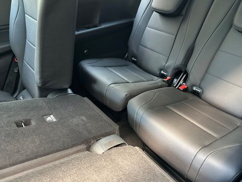 New 2026 Mercedes-Benz GLS 450 4MATIC image 14