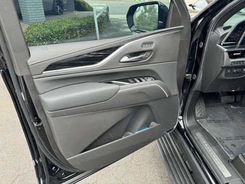 Used 2024 Cadillac Escalade Sport w/ Touring Package AWD/4WD image 10