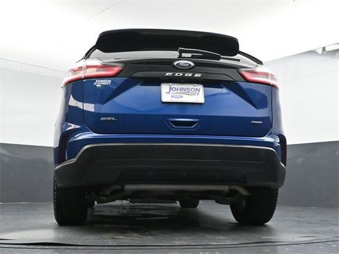 Used 2022 Ford Edge SEL w/ Sport Appearance Package image 29