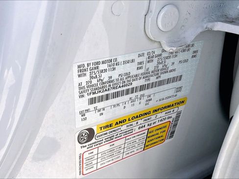 Used 2024 Ford Expedition Max Limited image 16