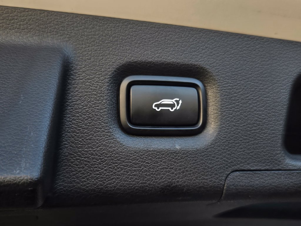 Used 2023 Hyundai Santa Fe SEL Convenience AWD/4WD image 33