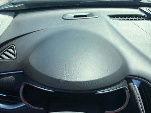 Used 2024 Chevrolet Malibu LT image 36