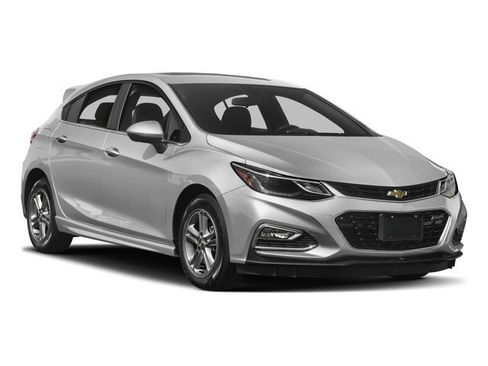 Used 2017 Chevrolet Cruze LT w/ Convenience Package FWD image 9