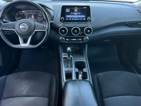 Used 2021 Nissan Sentra SV image 4
