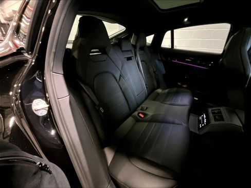 New 2026 Porsche Panamera 4 image 21