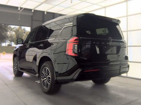 Certified 2025 Nissan Armada SL w/ Captain's Chari Seat Package RWD image 8