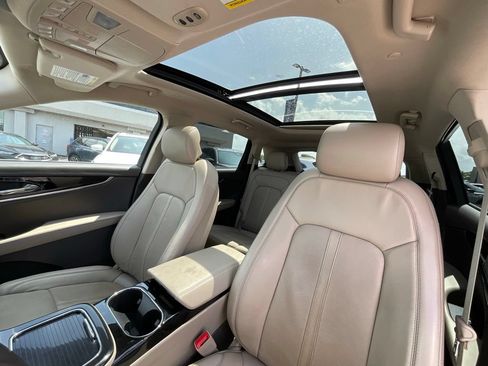 Used 2023 Lincoln Nautilus Reserve w/ Equipment Group 202A AWD/4WD image 10