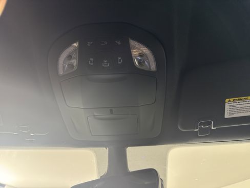 New 2026 Chrysler Pacifica Select image 21