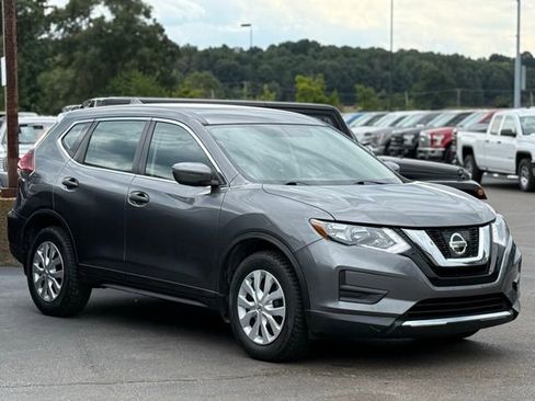 Used 2019 Nissan Rogue S image 39