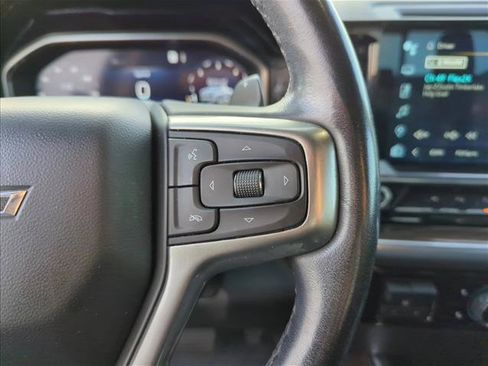 Used 2022 Chevrolet Silverado 1500 RST w/ Redline Edition AWD/4WD image 17