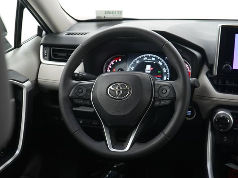 Used 2023 Toyota RAV4 XLE w/ Convenience Package AWD/4WD image 16