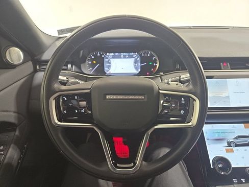 Used 2022 Land Rover Range Rover Evoque R-Dynamic SE AWD/4WD image 12