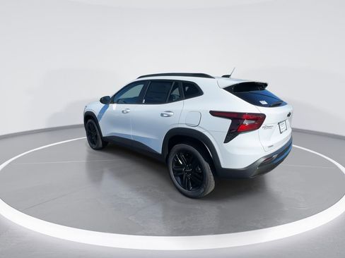 New 2026 Chevrolet Trax ACTIV w/ Driver Confidence Package image 6