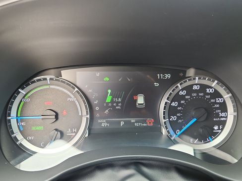 Certified 2025 Toyota Highlander XLE image 15