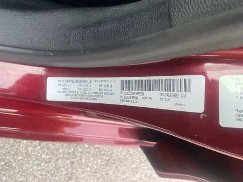 Used 2015 Chrysler 200 S w/ Navigation & Sound Group I image 18