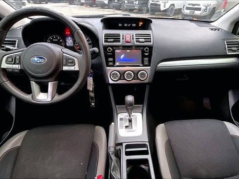 Used 2016 Subaru Crosstrek 2.0i Premium w/ Moonroof Package image 15