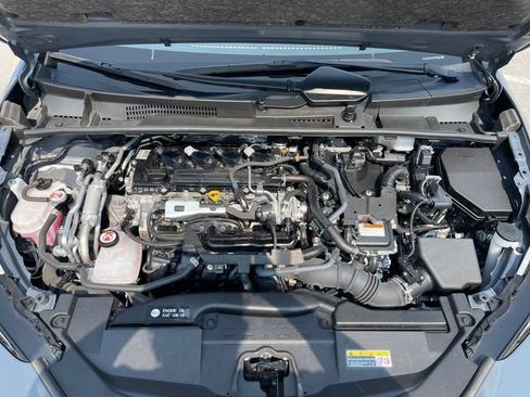 Used 2023 Toyota Prius Prime FWD image 17