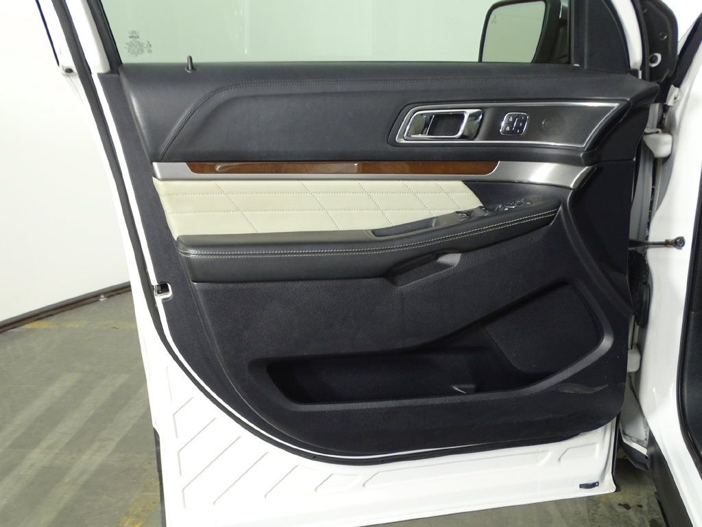 Used 2018 Ford Explorer Platinum AWD/4WD image 20