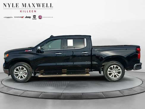 Used 2023 Chevrolet Silverado 1500 LTZ w/ LTZ Convenience Package II AWD/4WD image 13