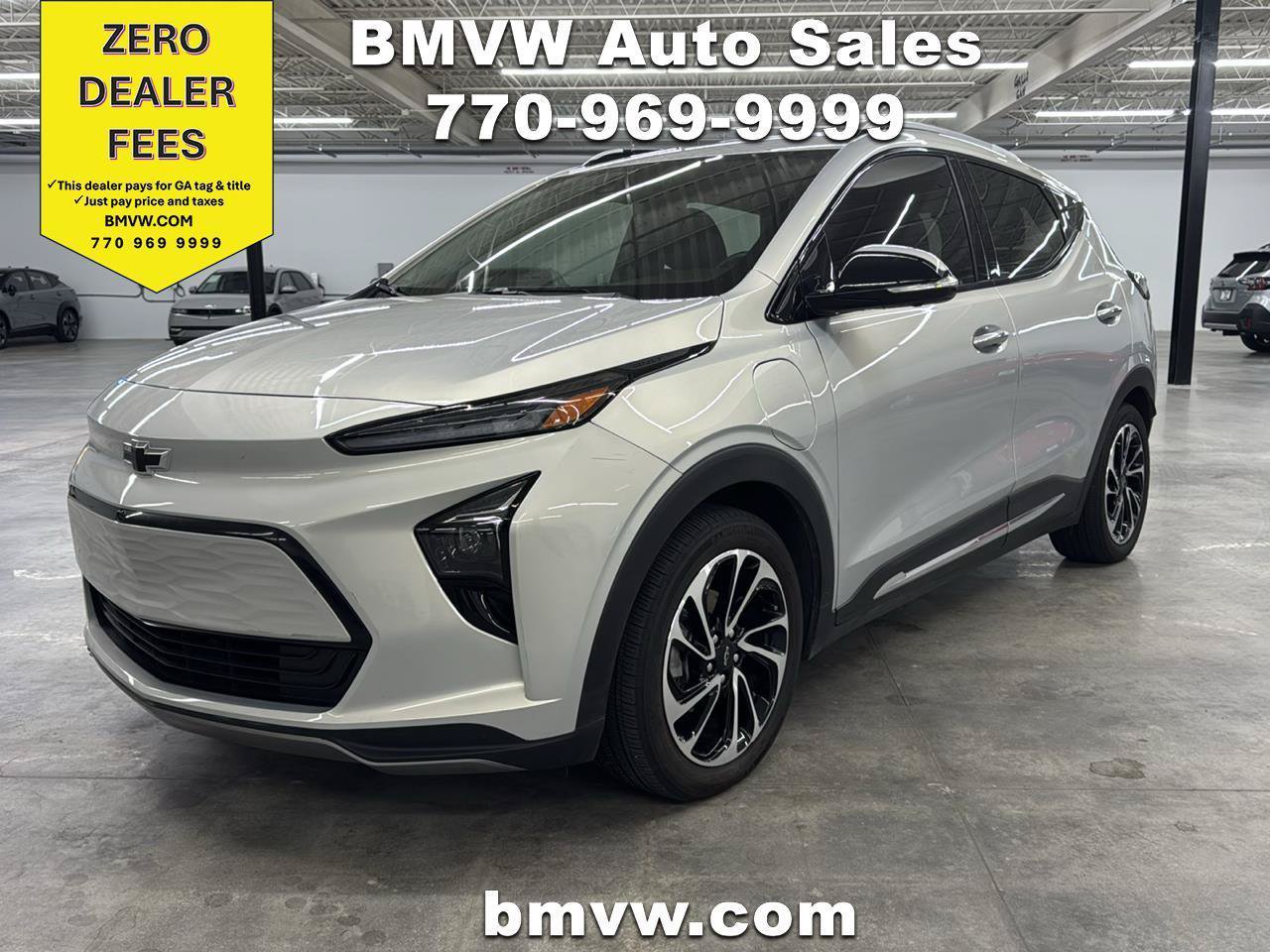 Used 2023 Chevrolet Bolt EUV Premier w/ Sun & Sound Package FWD image 1