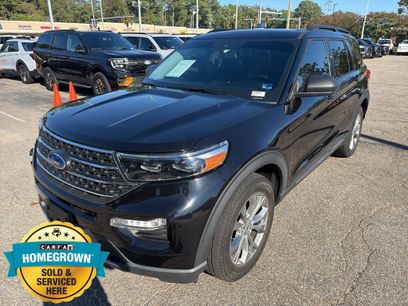 Certified 2022 Ford Explorer XLT w/ Equipment Group 202A