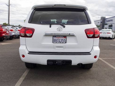 Used 2019 Toyota Sequoia Limited image 6