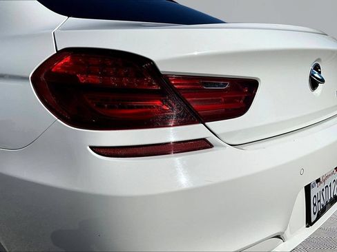 Used 2017 BMW M6 Gran Coupe RWD image 25