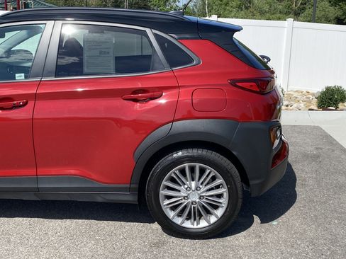 Used 2018 Hyundai Kona SEL AWD/4WD image 4
