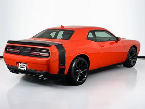 Used 2017 Dodge Challenger R/T w/ Sound Group RWD image 11