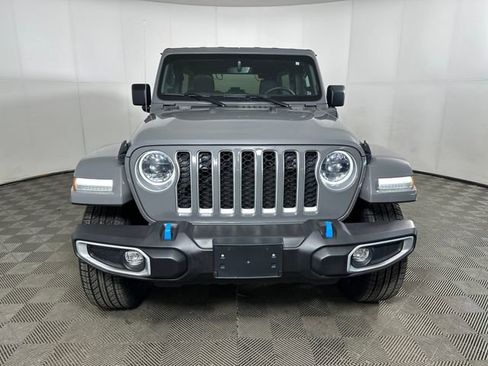 Used 2023 Jeep Wrangler Unlimited Sahara w/ Cold Weather Group image 8