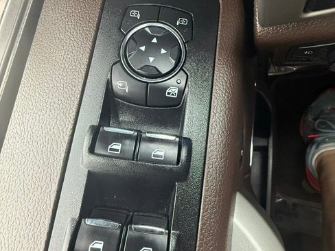 Used 2017 Ford F150 King Ranch w/ Equipment Group 601A Luxury AWD/4WD image 29