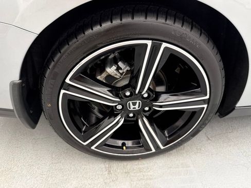 Used 2024 Honda Accord Sport image 12