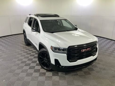 Used 2023 GMC Acadia SLT w/ Elevation Edition image 45