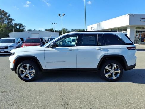 New 2025 Jeep Grand Cherokee Limited image 7