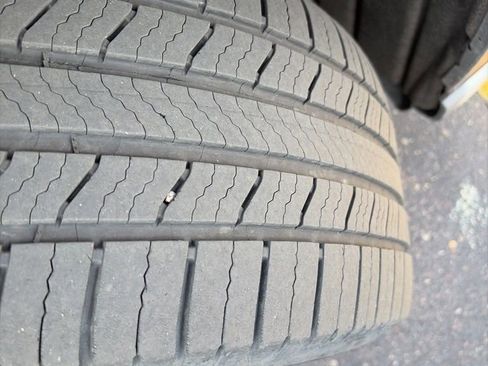 Used 2021 Toyota Highlander Limited image 13