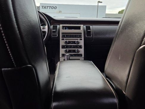 Used 2011 Ford Flex SEL w/ Rapid Spec Order Code image 16