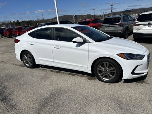 Used 2018 Hyundai Elantra SEL image 4