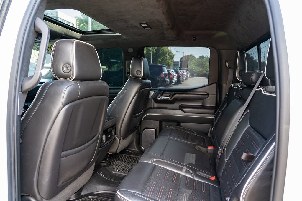 Used 2022 GMC Sierra 1500 AT4X AWD/4WD image 27