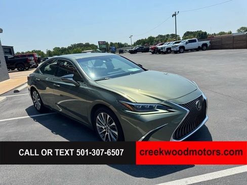 Used 2019 Lexus ES 350 w/ Accessory Package 2 FWD image 2