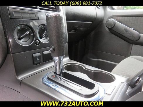 Used 2009 Ford Explorer XLT image 15