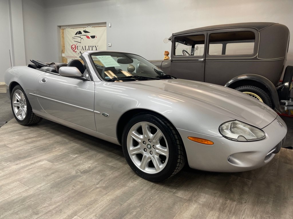 Used 2000 Jaguar XK8 Convertible RWD image 38