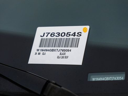 Certified 2026 Mercedes-Benz GLA 250 image 26