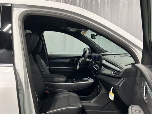 New 2026 Buick Enclave Preferred w/ Power Package image 20