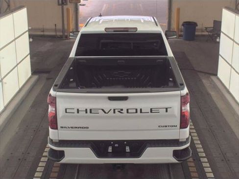 Used 2025 Chevrolet Silverado 1500 Custom w/ Turbomax Blackout Package RWD image 8